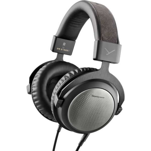 Beyerdynamic T5 (3rd generation) 32 Ohm Closed Studio Headphones